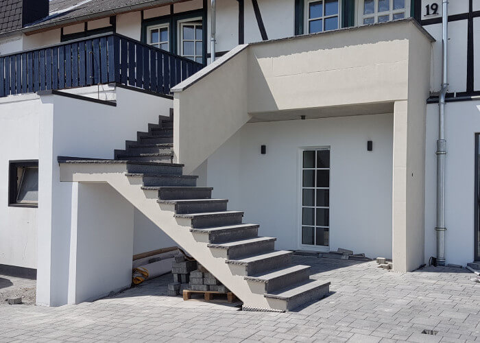 Sichtbeton Treppe nach Beton sanierung
